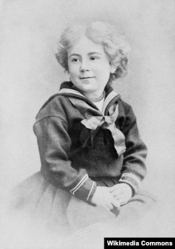 Daisy Ashford.uşaq yaşlarında