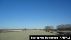 Недостроенная дорога к мосту через границу. Еврейская автономная область. Декабрь 2018 г.