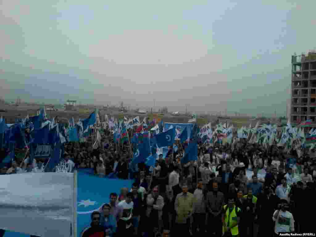 Azerbaijan. Baku. Opposition Public Chamber's protest action in Baku. 22 April