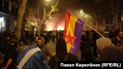 Протесты в Барселоне в ночь на воскресенье