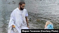 Пасхальный перформанс красноярской художницы Марии Гасановой