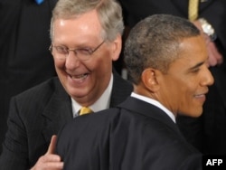 Mitch McConnell və Barack Obama