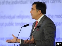 Gürcüstan prezidenti Mikheil Saakashvili