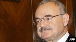 Baş nazir Artur Rasizadə